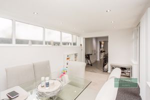 Photo 16- click for photo gallery